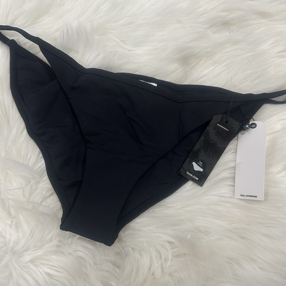 🔥Tavik Swimwear bottom only - Picture 6 of 10